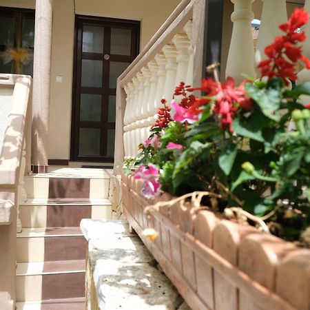 Apartmani Janosevic Sutomore Exterior foto